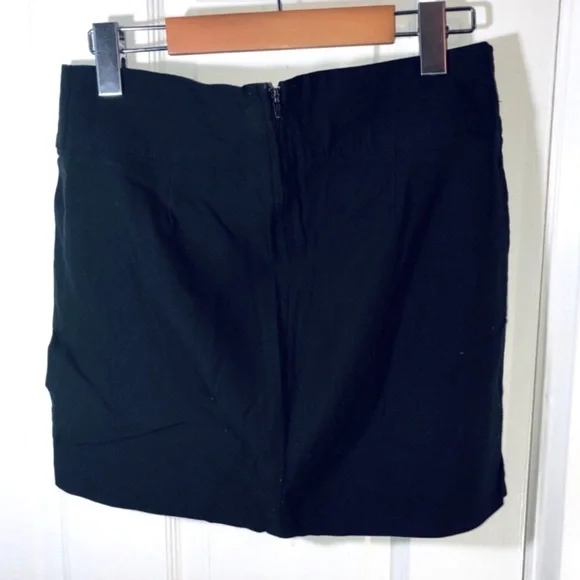 Basic Mini Skirt - Picture 2 of 4